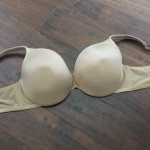 Cacique nude bra